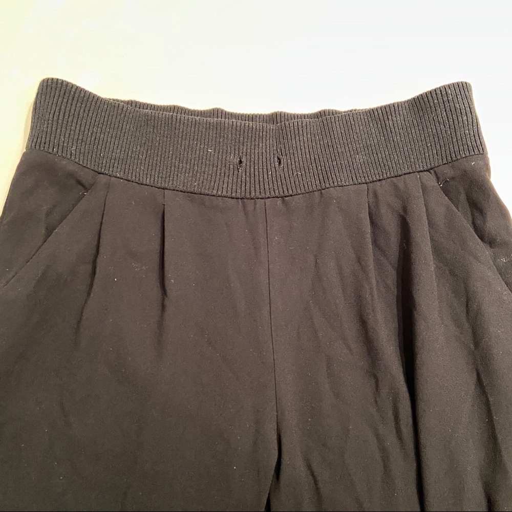 ARITIZIA Black Joggers - Picture 5 of 11